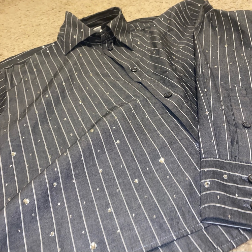 Women’s Gray Striped Shirt